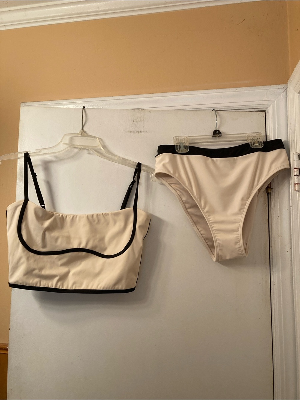 NWT Cupshe Cream & Black Contrast High-Waist Bikini Set - Women L